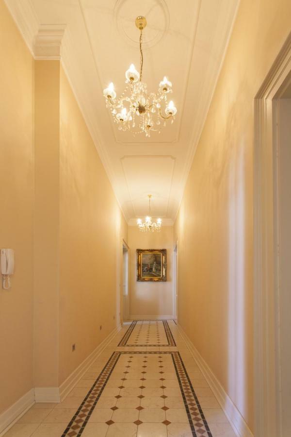 Filip'S Palace Luxurious Apartment Liubliana Exterior foto