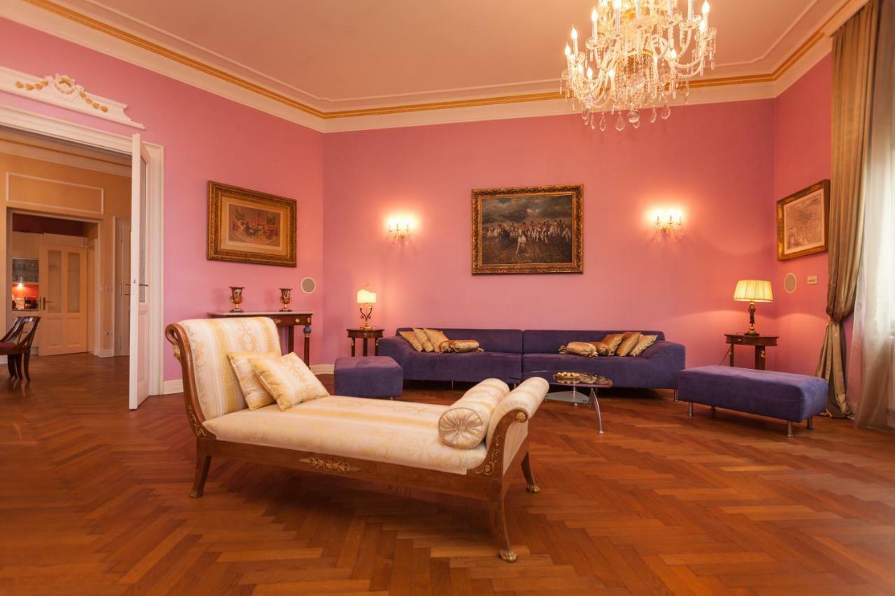 Filip'S Palace Luxurious Apartment Liubliana Exterior foto