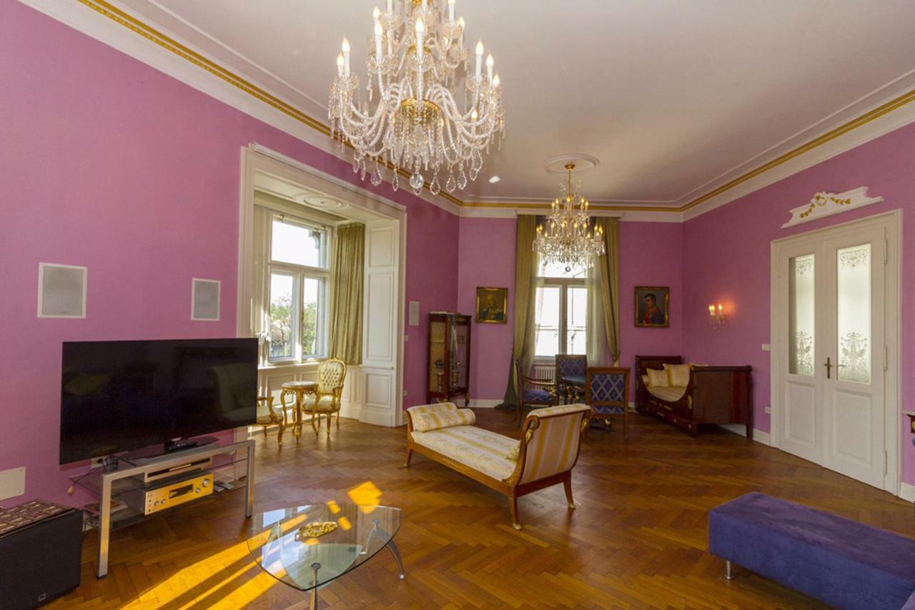 Filip'S Palace Luxurious Apartment Liubliana Exterior foto
